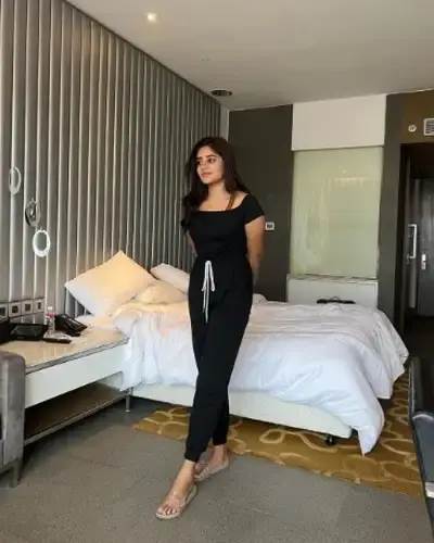 Call Girls Mundra Cash On Delivery